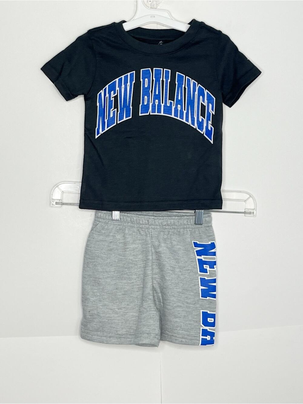 New Balance Kids 2 Piece Set Size 2T